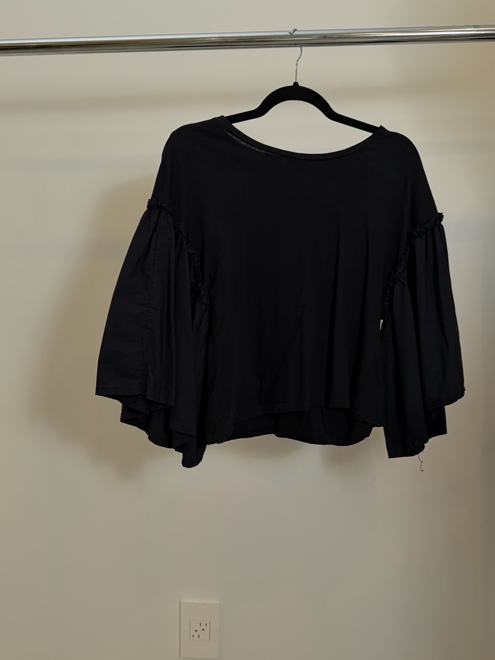 Black Women's Balloon Sleeve Top - Unbranded